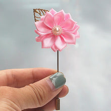 Load image into Gallery viewer, Satin Golden Leaf Boutonniere